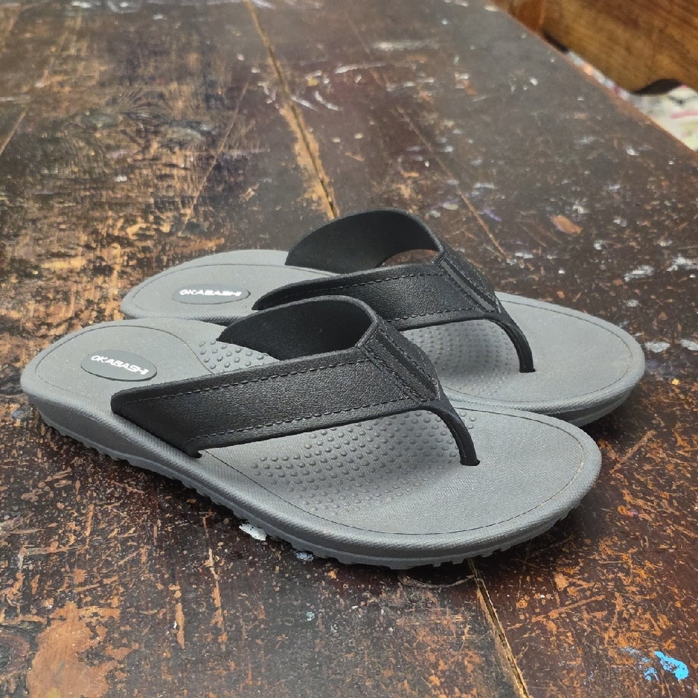Okabashi Grey Wipeable Flip-Flops